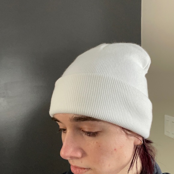 white beanie - Picture 2 of 3